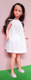 Chemise de nuit Rêve portée par Dolly