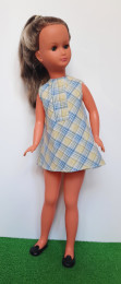 Robe de Promenade portée par Dolly